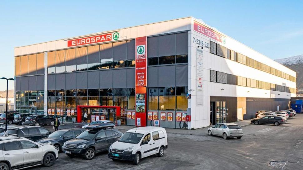 North Estate Kraemer Brygge Тромсё Экстерьер фото